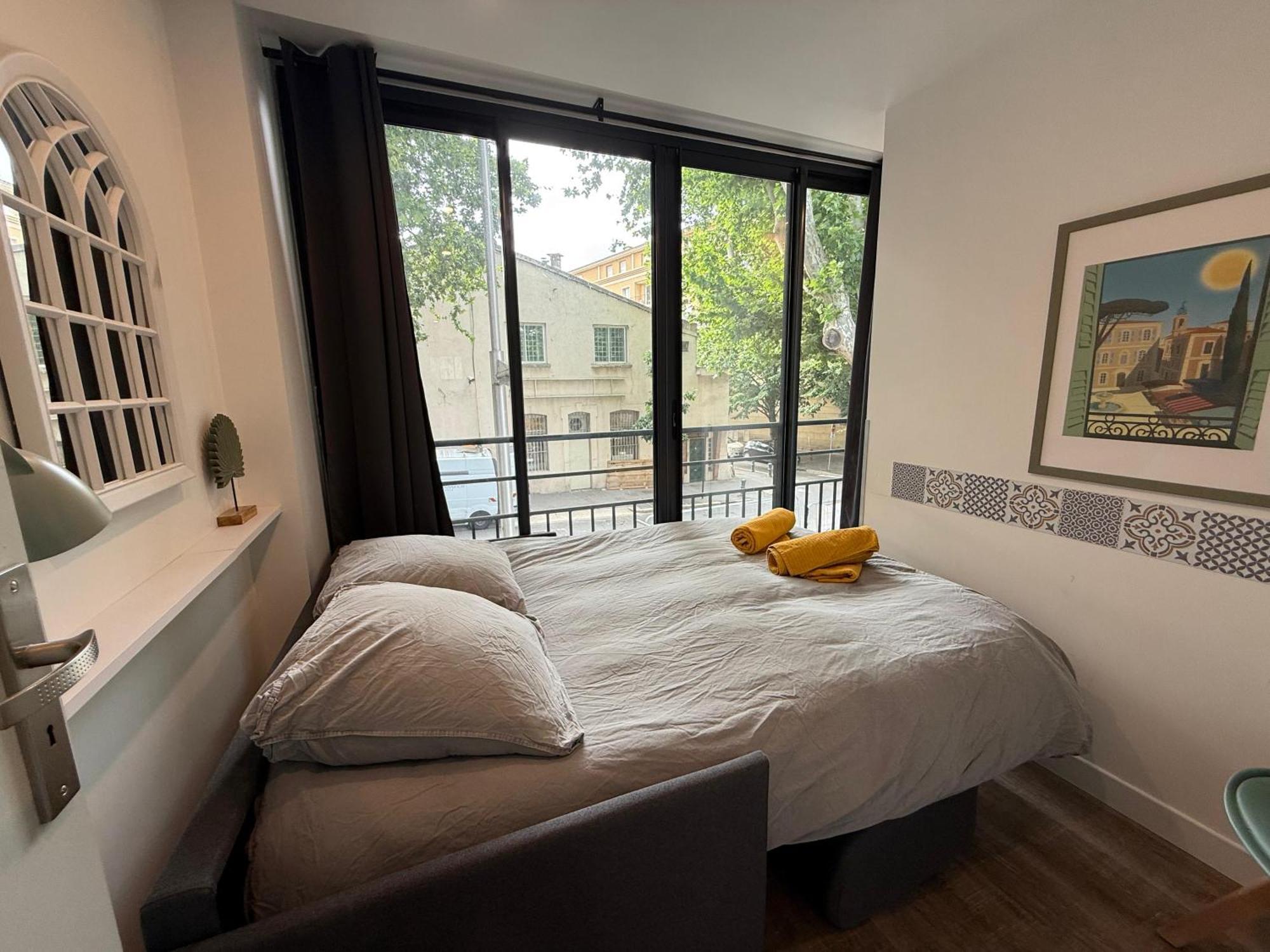 L'Amandier - Joli Appartement T3 Neuf Centre Ville A 2 Pas De La Rotonde Mirabeau Et Des Allees Provencales Aix-en-Provence Exterior foto